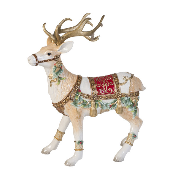 indoor reindeer figurines